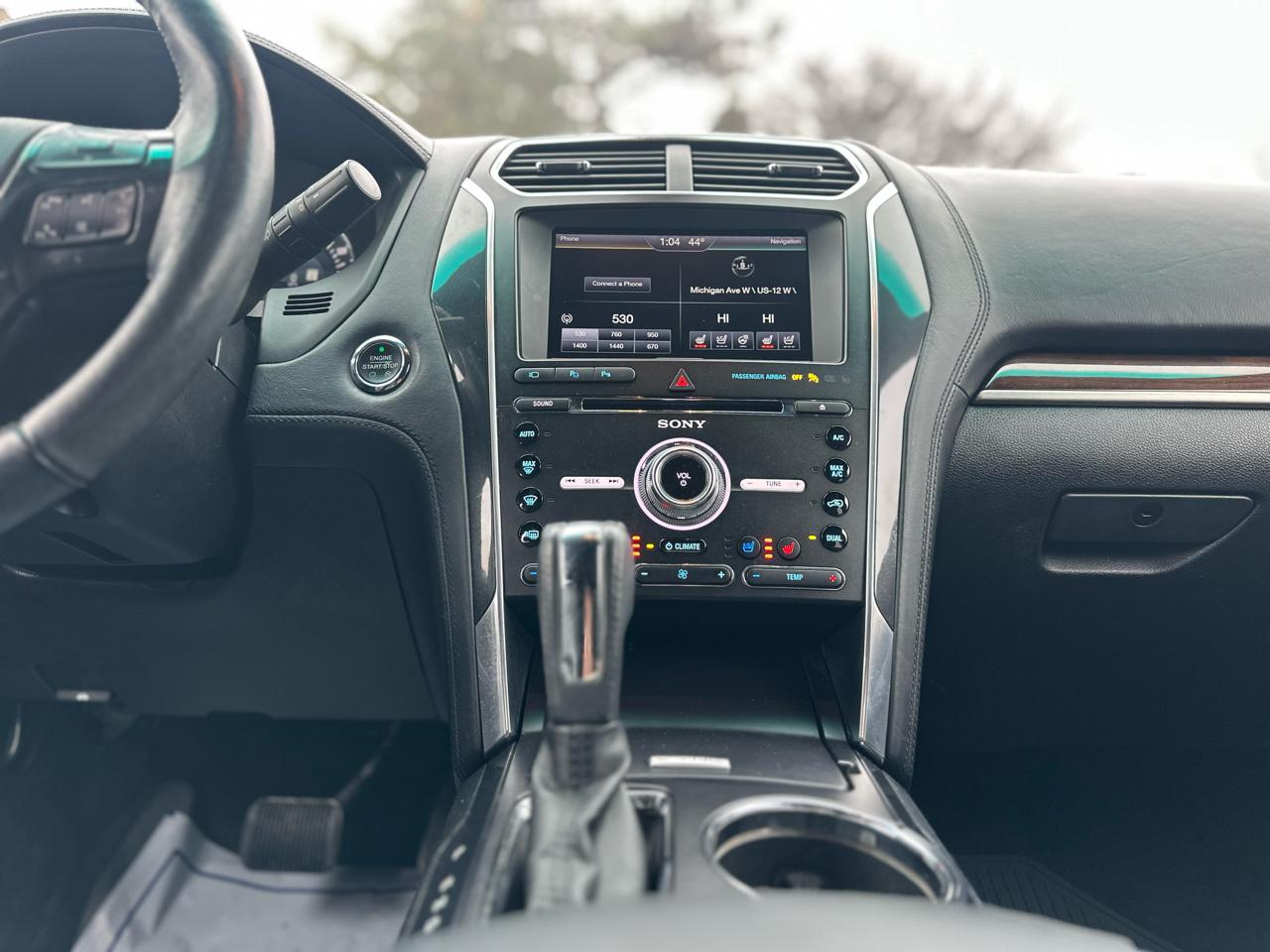 Ford Explorer 4WD 4dr Platinum 2016