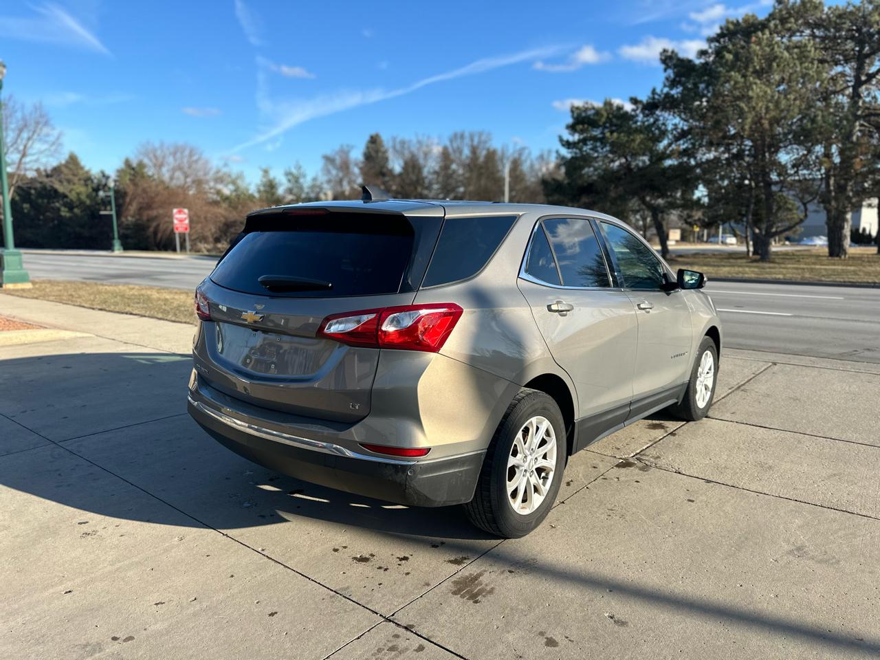 Chevrolet Equinox FWD 4dr LT w/1LT 2018