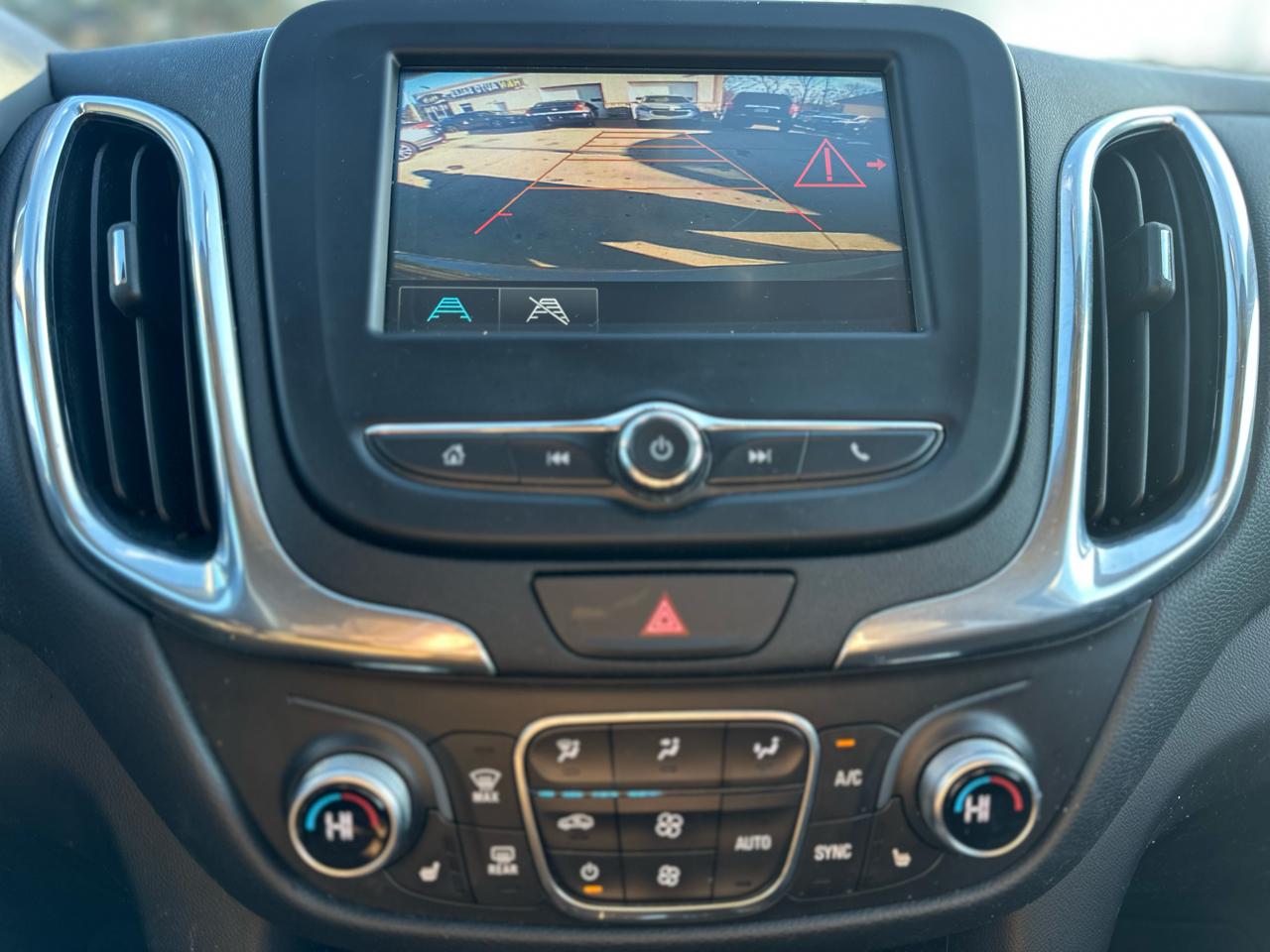 Chevrolet Equinox FWD 4dr LT w/1LT 2018