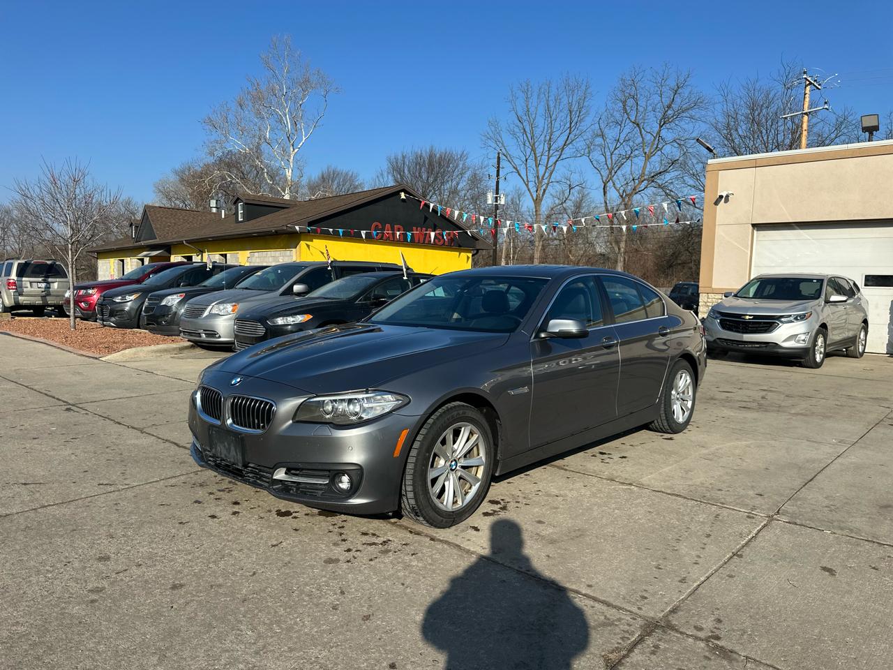 BMW 5 Series 4dr Sdn 528i xDrive AWD 2016