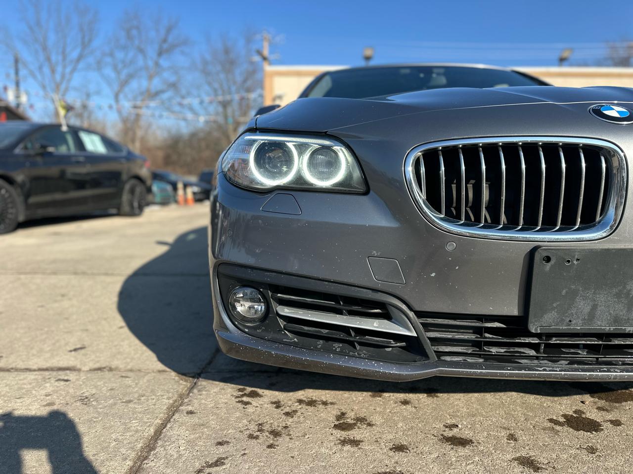 BMW 5 Series 4dr Sdn 528i xDrive AWD 2016