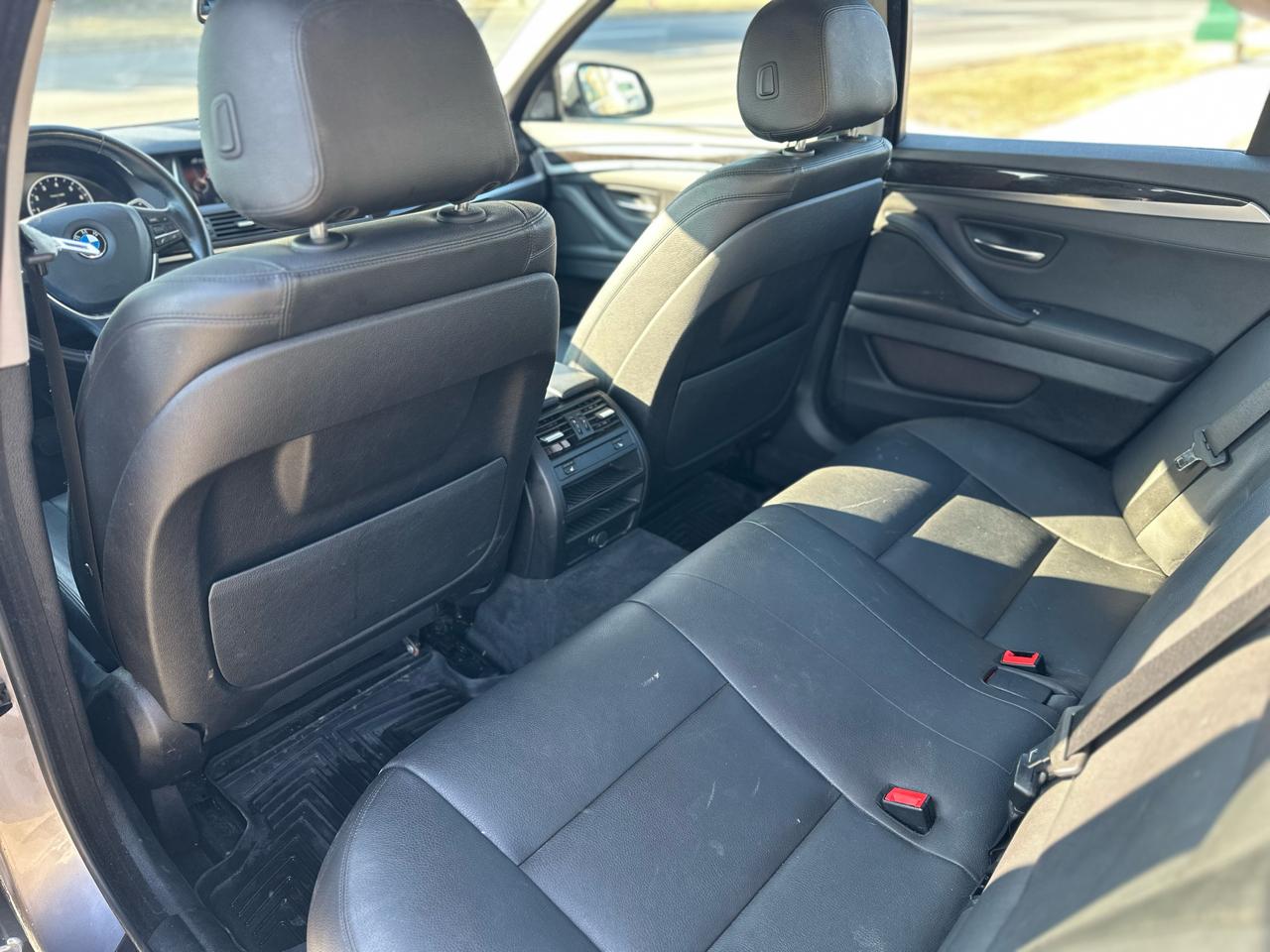 BMW 5 Series 4dr Sdn 528i xDrive AWD 2016