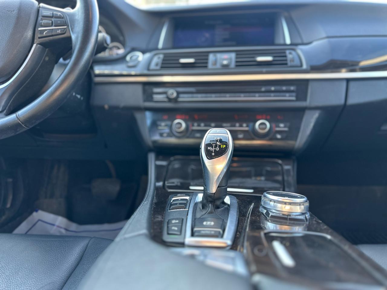 BMW 5 Series 4dr Sdn 528i xDrive AWD 2016