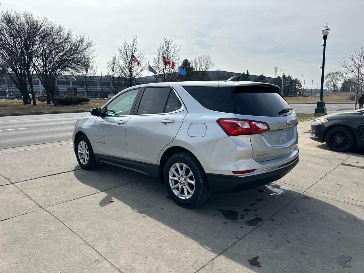 Chevrolet Equinox FWD 4dr LT w/2FL 2020