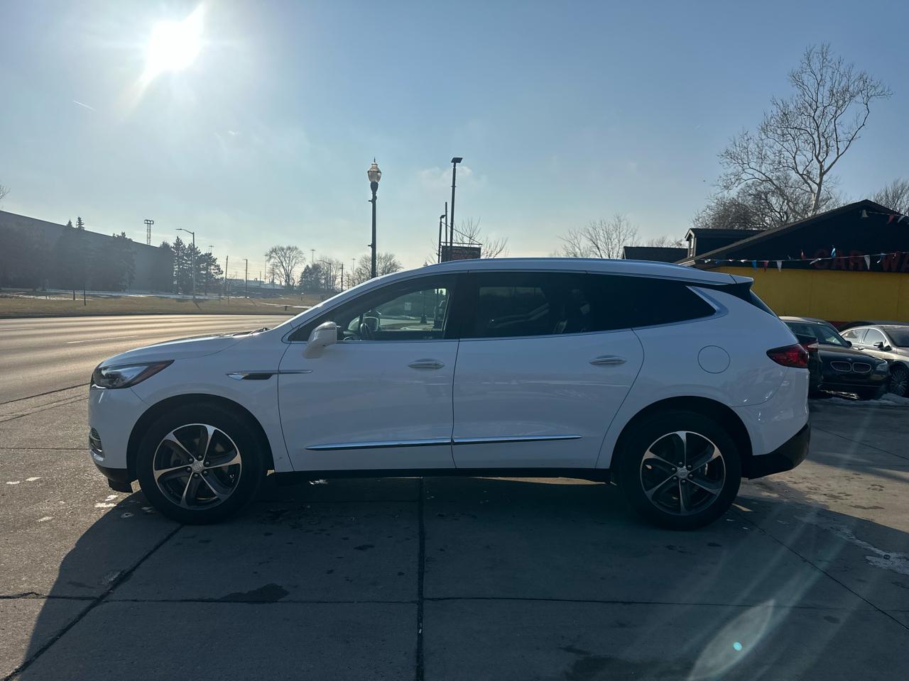 Buick Enclave AWD 4dr Essence 2019