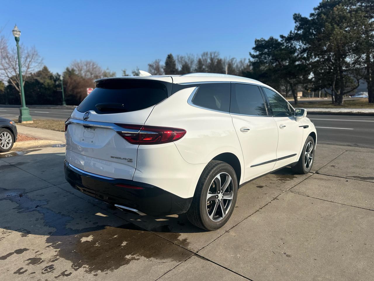 Buick Enclave AWD 4dr Essence 2019