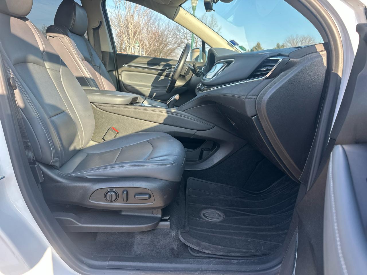 Buick Enclave AWD 4dr Essence 2019