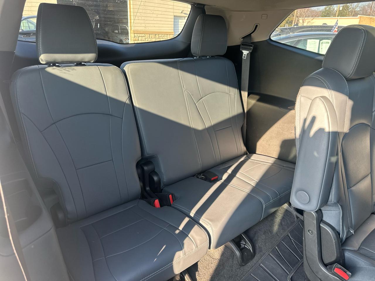 Buick Enclave AWD 4dr Essence 2019