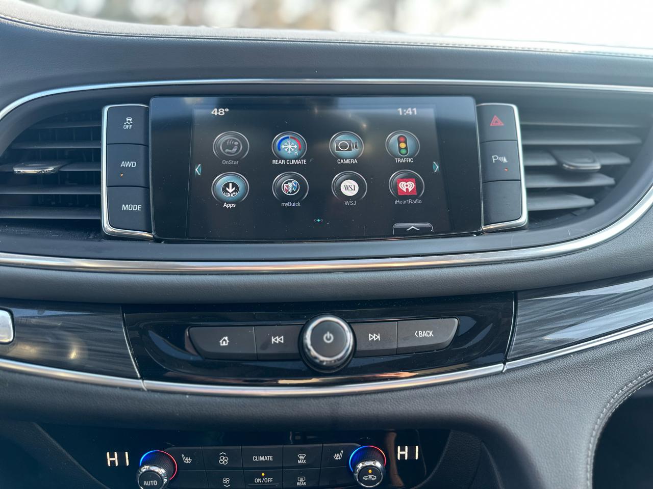 Buick Enclave AWD 4dr Essence 2019