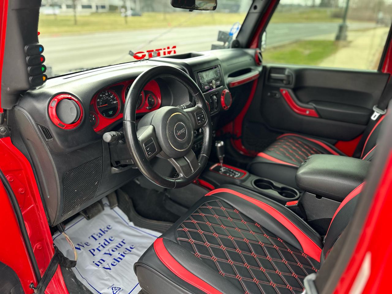 Jeep Wrangler Unlimited 4WD 4dr Sport 2012