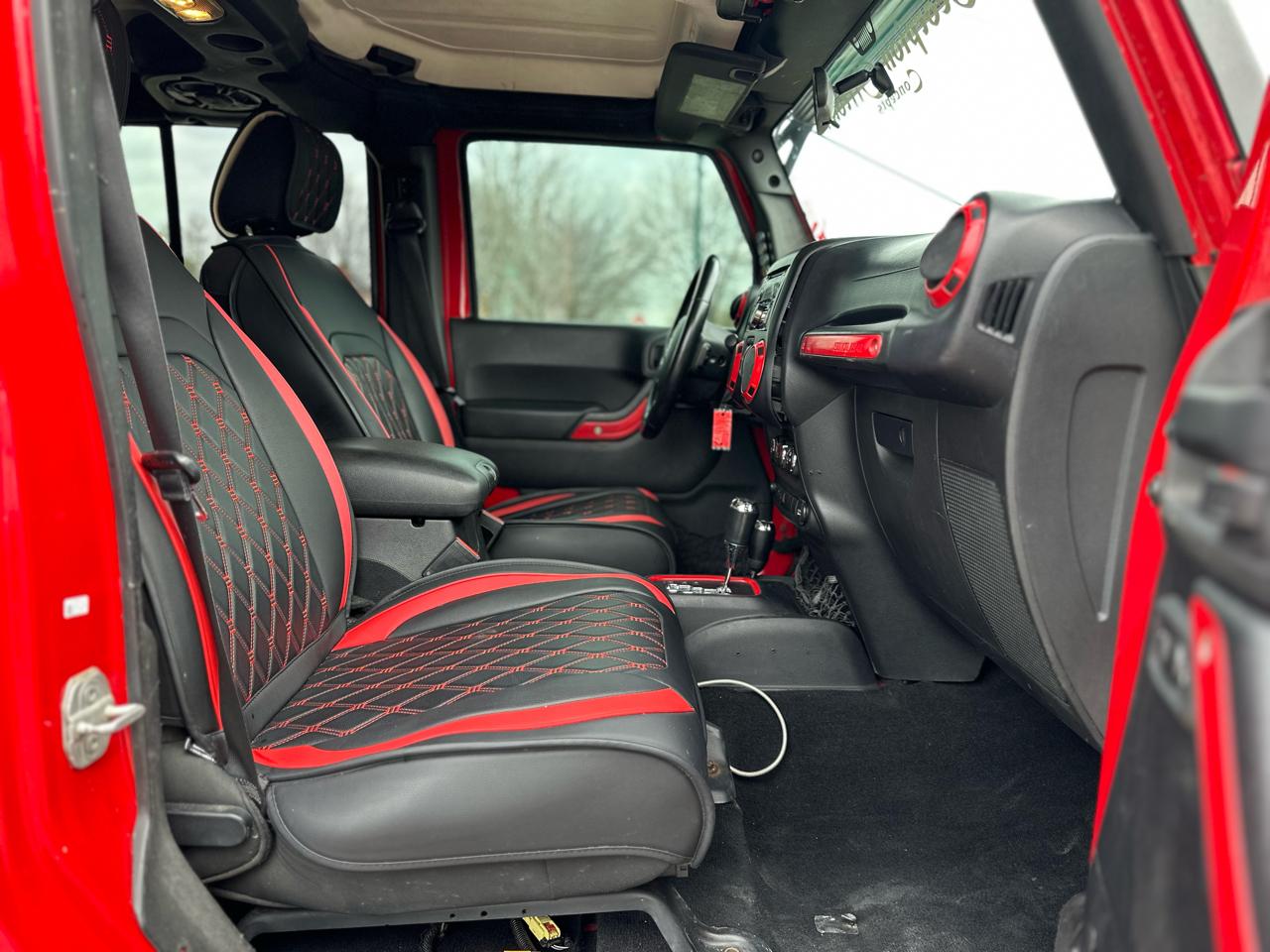 Jeep Wrangler Unlimited 4WD 4dr Sport 2012