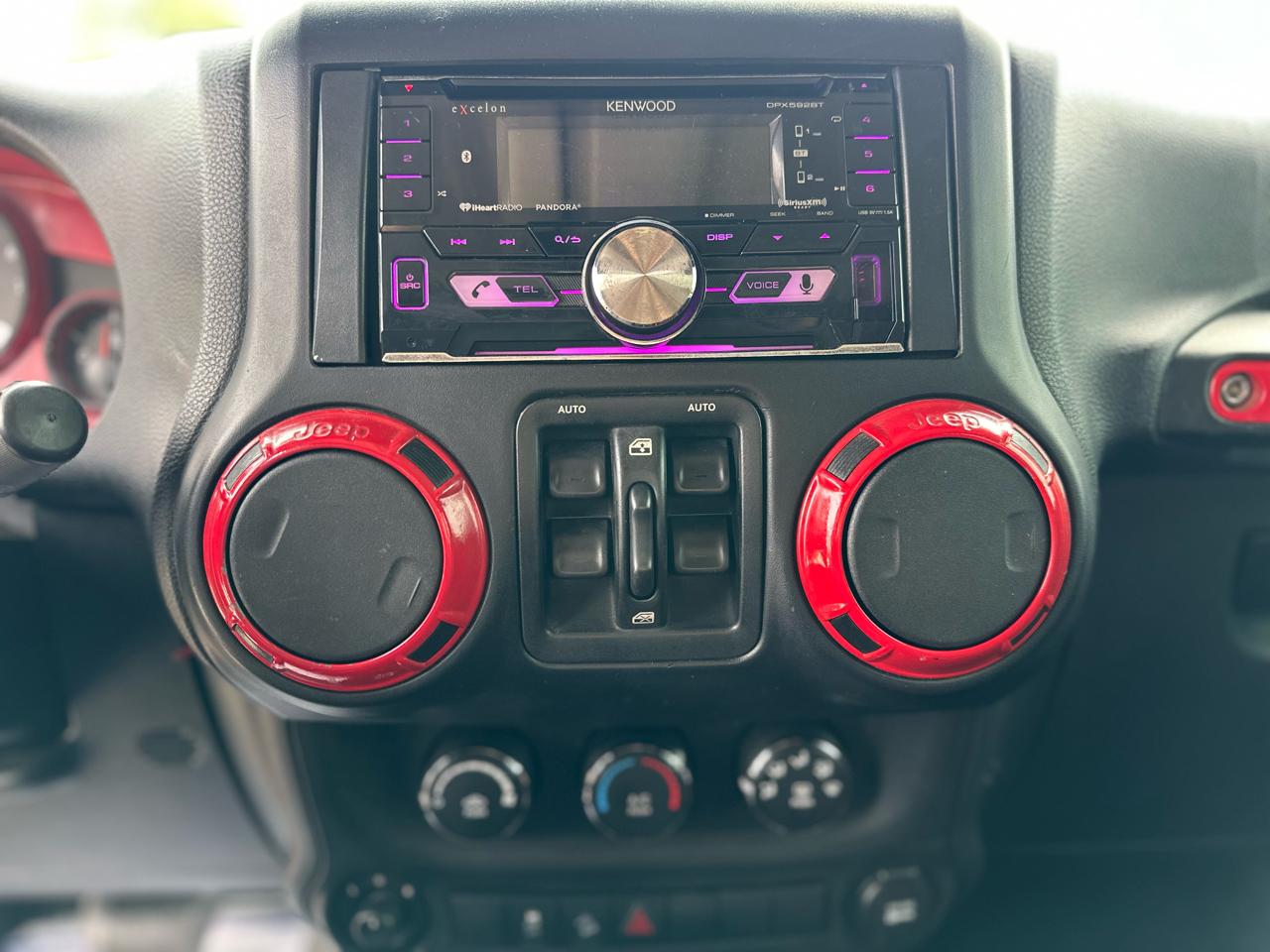 Jeep Wrangler Unlimited 4WD 4dr Sport 2012