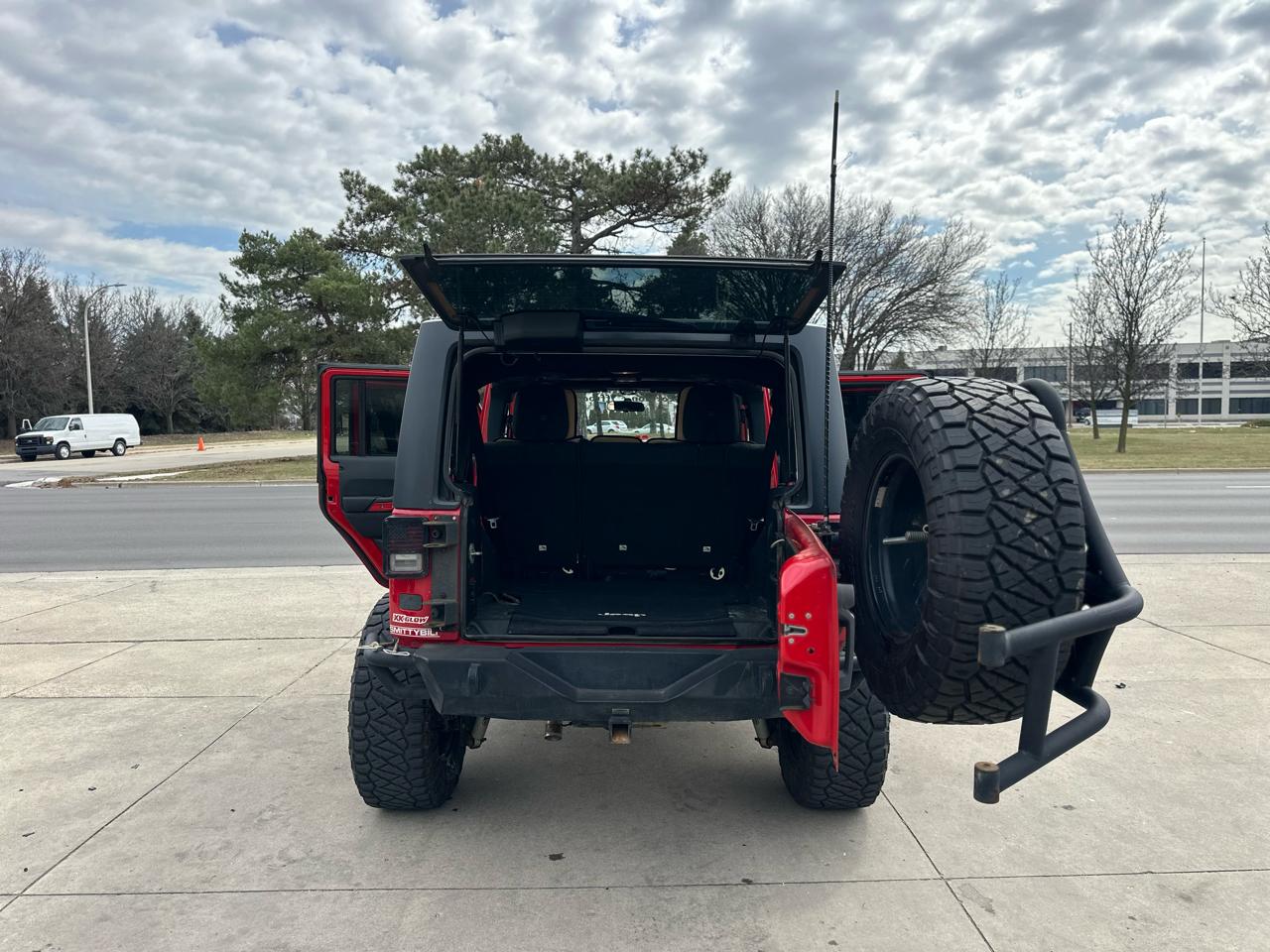 Jeep Wrangler Unlimited 4WD 4dr Sport 2012