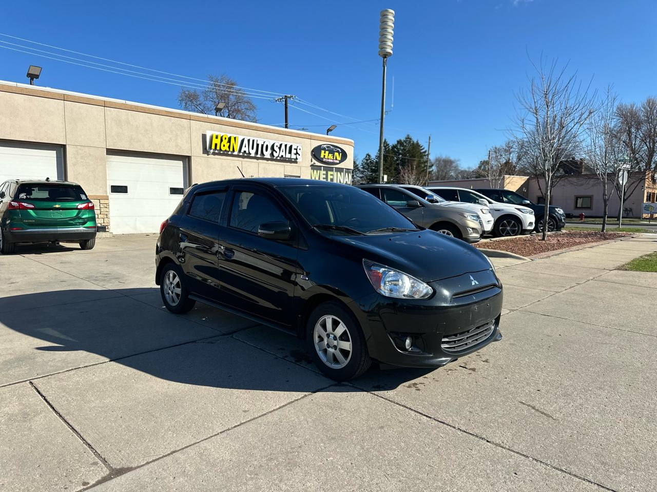 Mitsubishi Mirage 4dr HB Man ES 2015