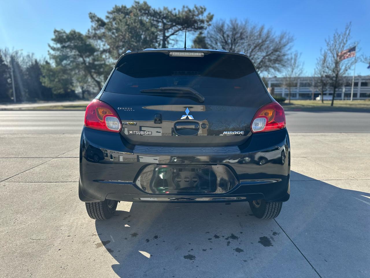 Mitsubishi Mirage 4dr HB Man ES 2015