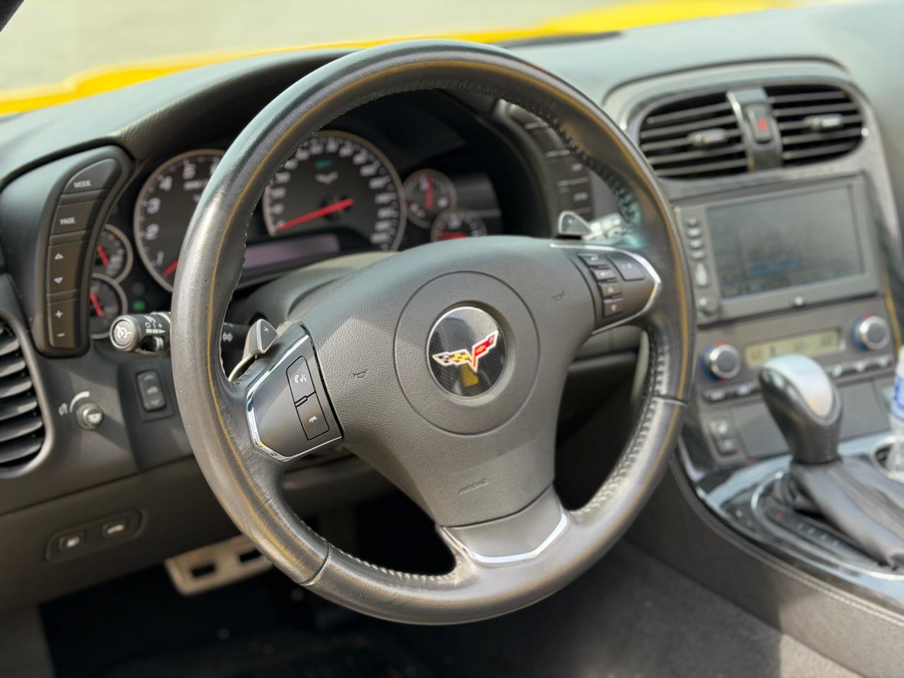 Chevrolet Corvette 2dr Conv w/3LT 2012