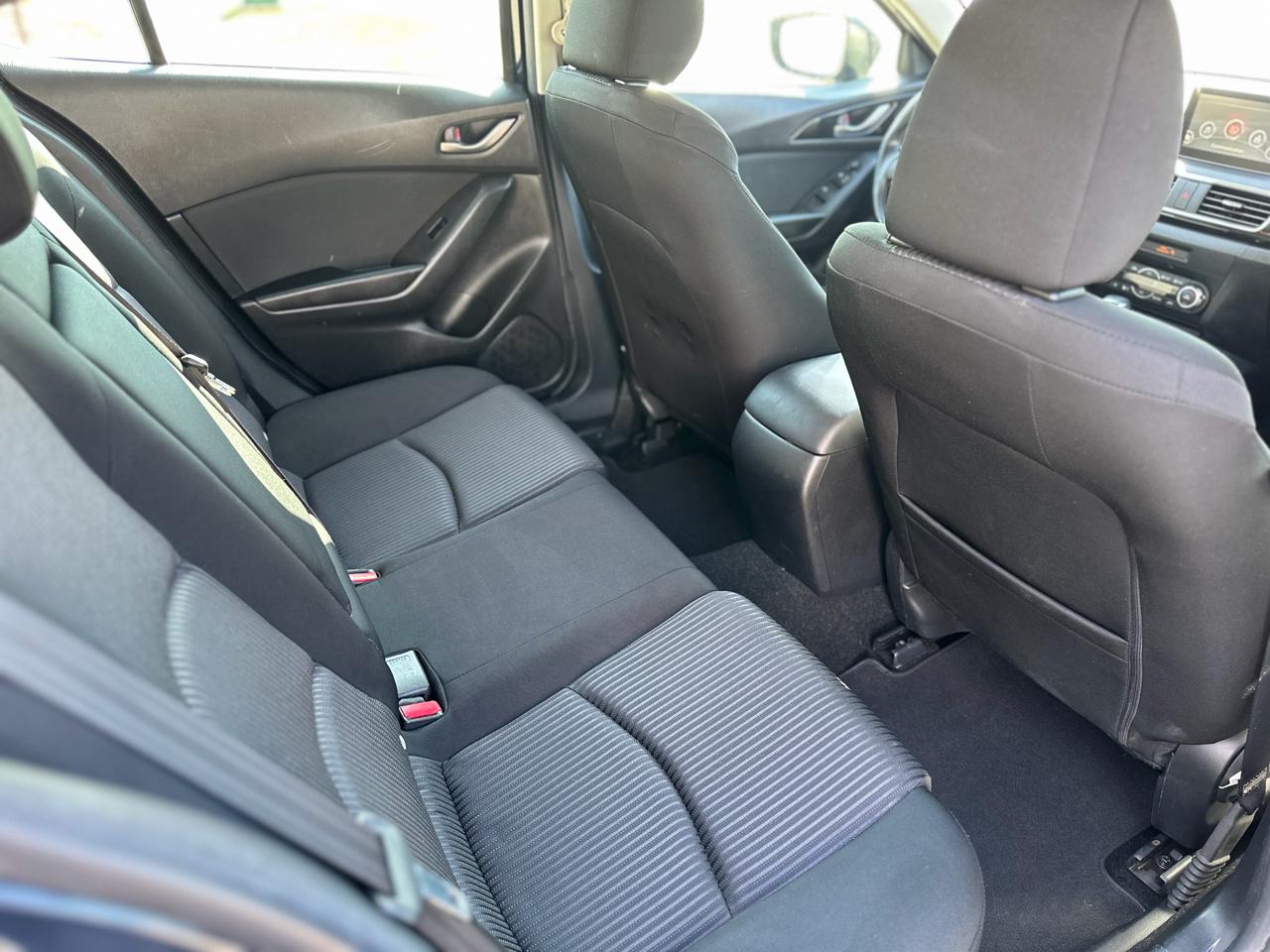 Mazda MAZDA3 5dr HB Auto i Touring 2016