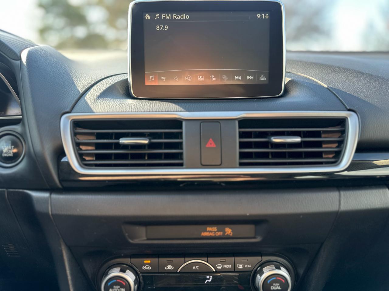 Mazda MAZDA3 5dr HB Auto i Touring 2016