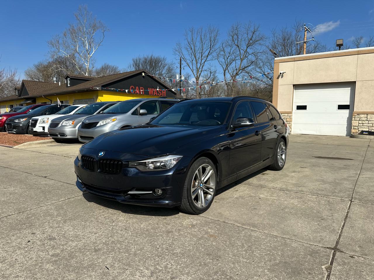 BMW 3 Series 4dr Sports Wgn 328i xDrive AWD 2014