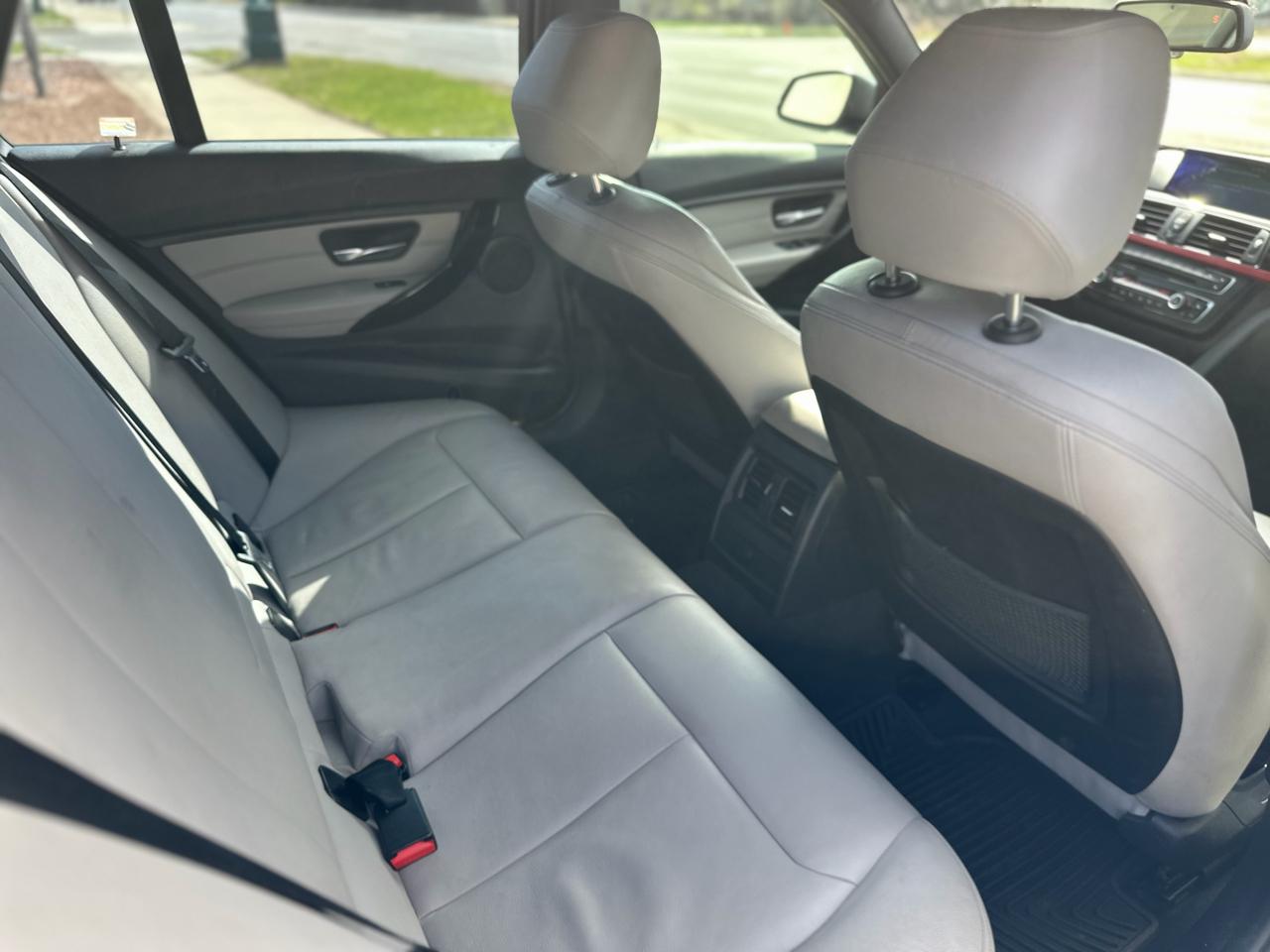 BMW 3 Series 4dr Sports Wgn 328i xDrive AWD 2014