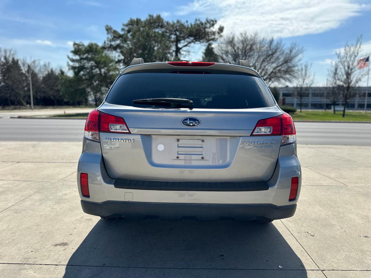 Subaru Outback 4dr Wgn H4 Auto 2.5i Prem AWP 2011