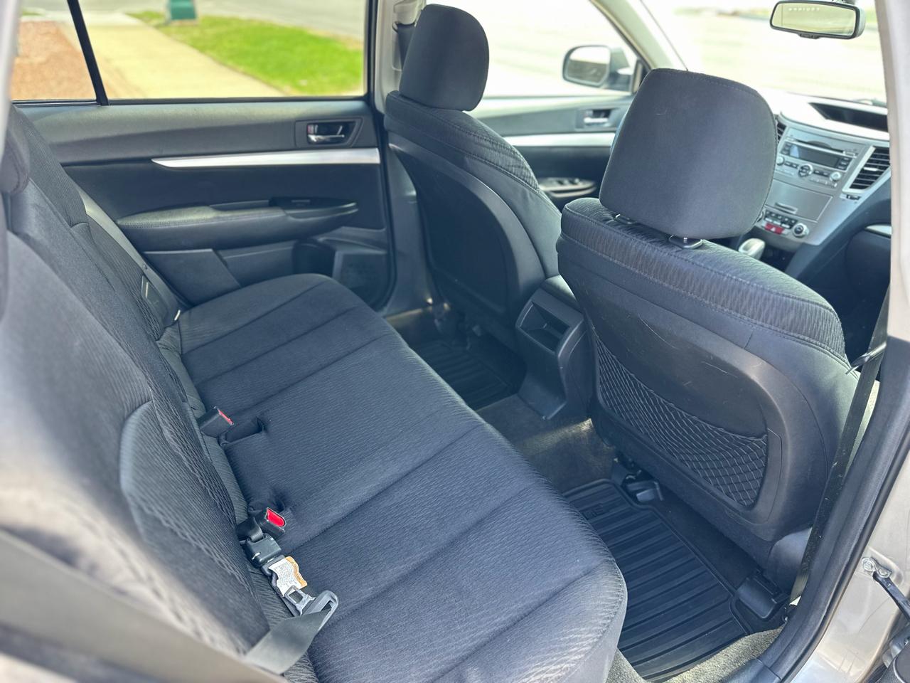 Subaru Outback 4dr Wgn H4 Auto 2.5i Prem AWP 2011