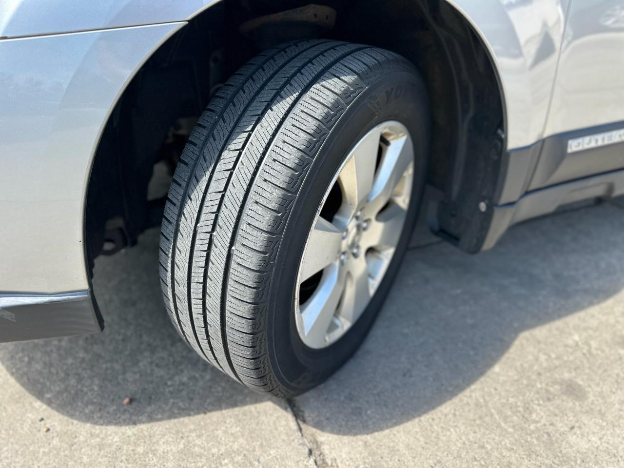 Subaru Outback 4dr Wgn H4 Auto 2.5i Prem AWP 2011