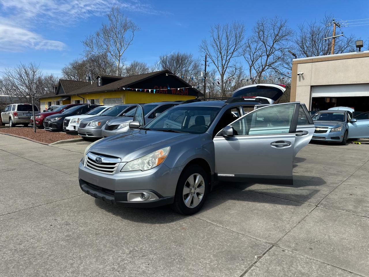 Subaru Outback 4dr Wgn H4 Auto 2.5i Prem AWP 2011