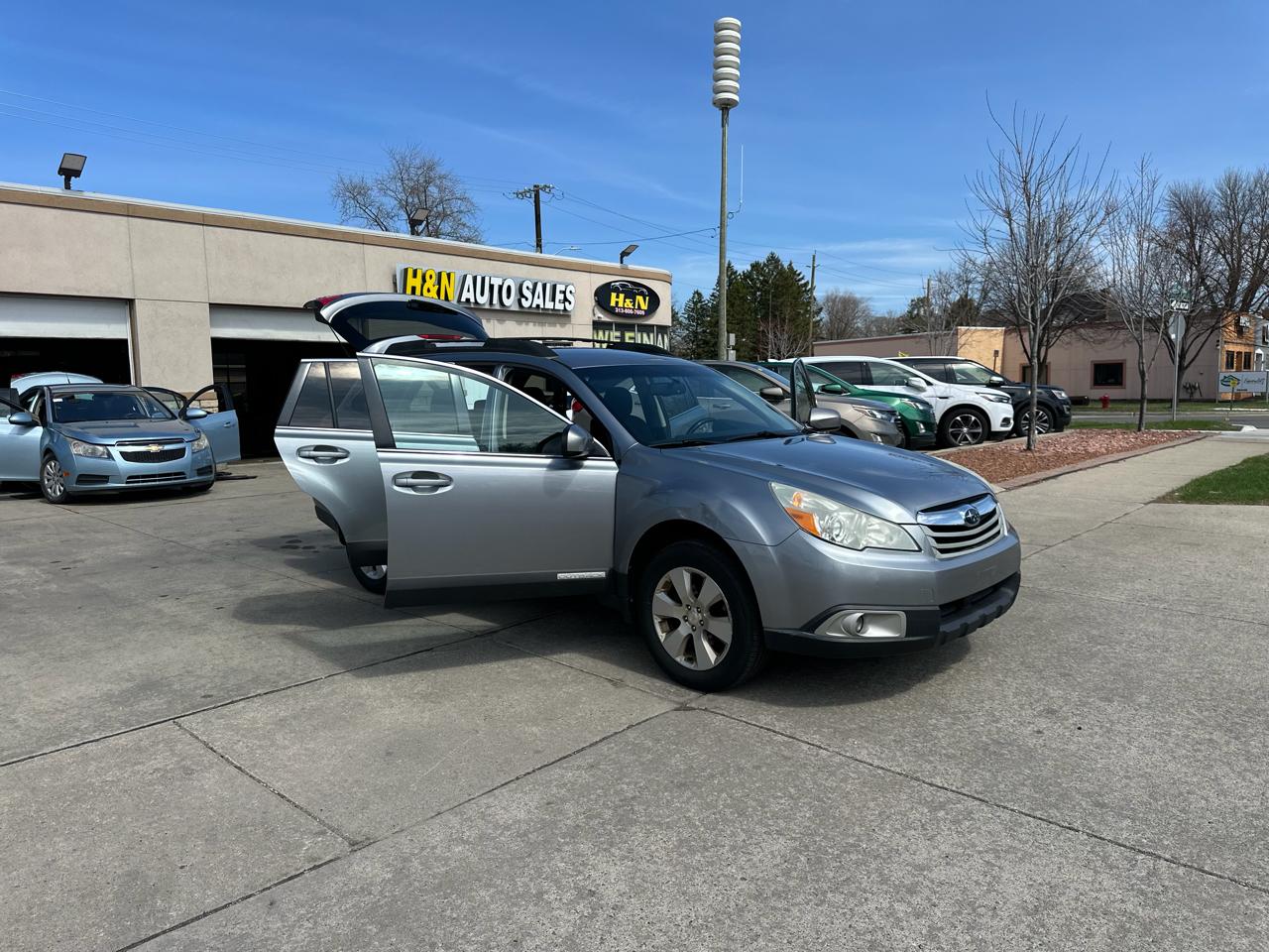 Subaru Outback 4dr Wgn H4 Auto 2.5i Prem AWP 2011