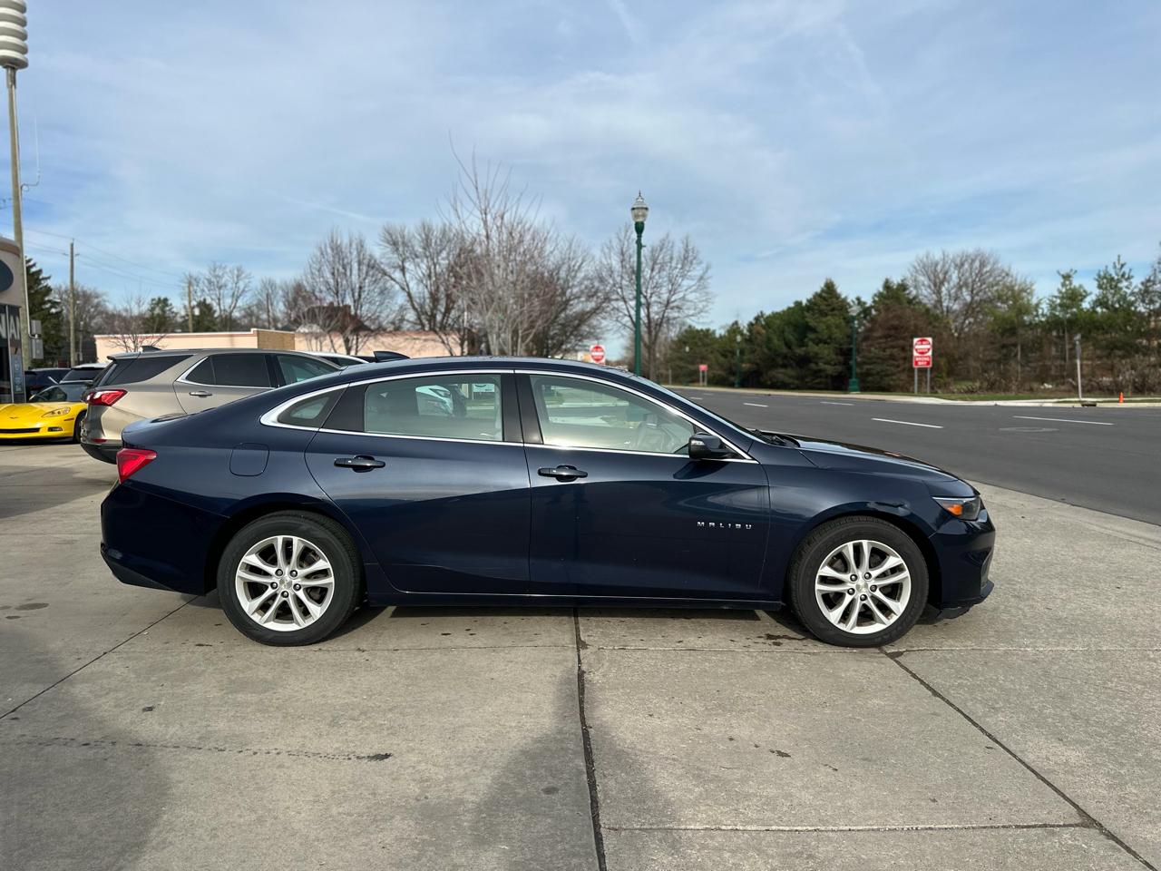 Chevrolet Malibu 4dr Sdn LT w/1LT 2016