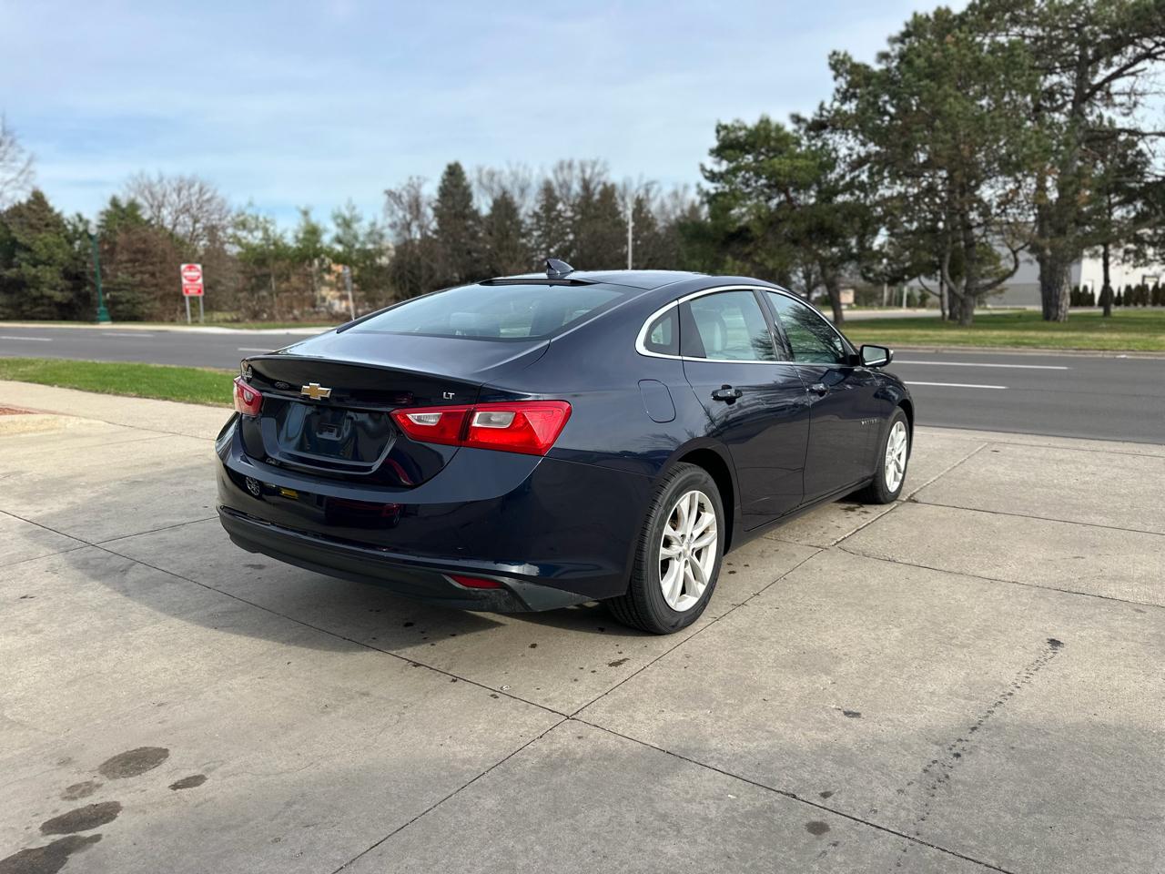 Chevrolet Malibu 4dr Sdn LT w/1LT 2016