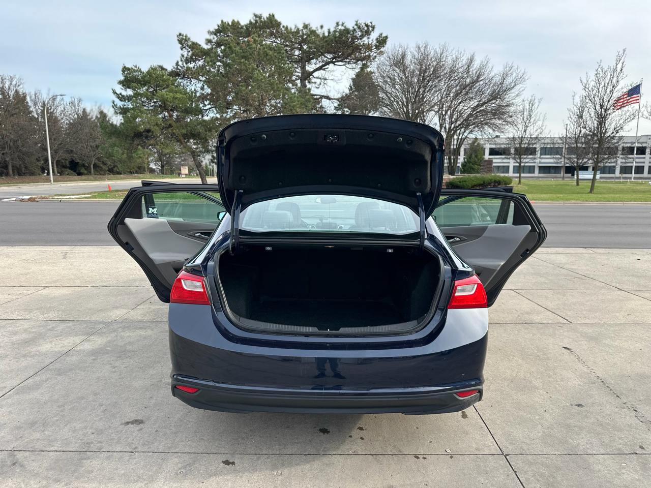 Chevrolet Malibu 4dr Sdn LT w/1LT 2016