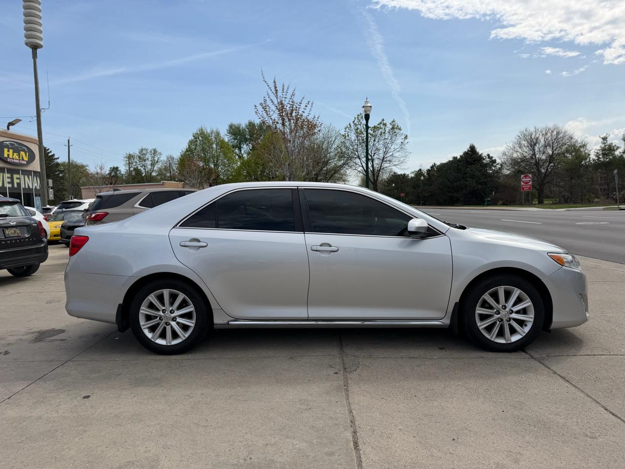 Toyota Camry 2014.5 4dr Sdn I4 Auto SE Sport (Natl) 2014