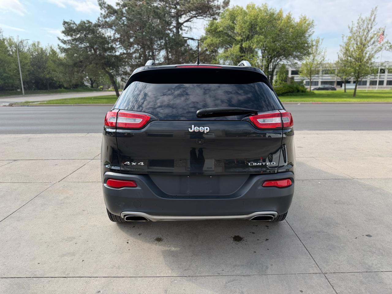 Jeep Cherokee 4WD 4dr Limited 2015