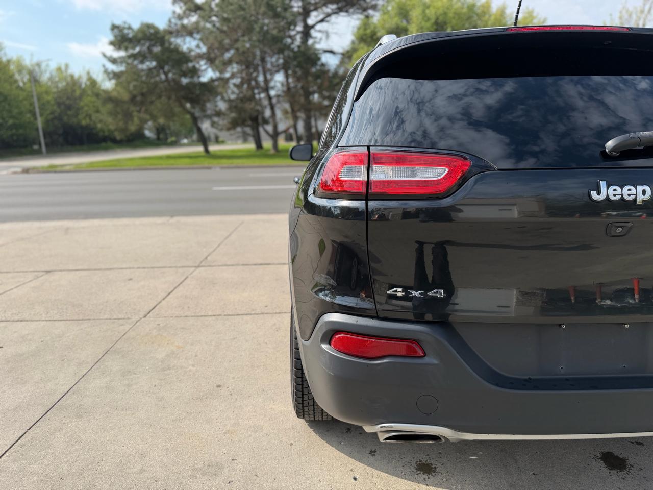 Jeep Cherokee 4WD 4dr Limited 2015