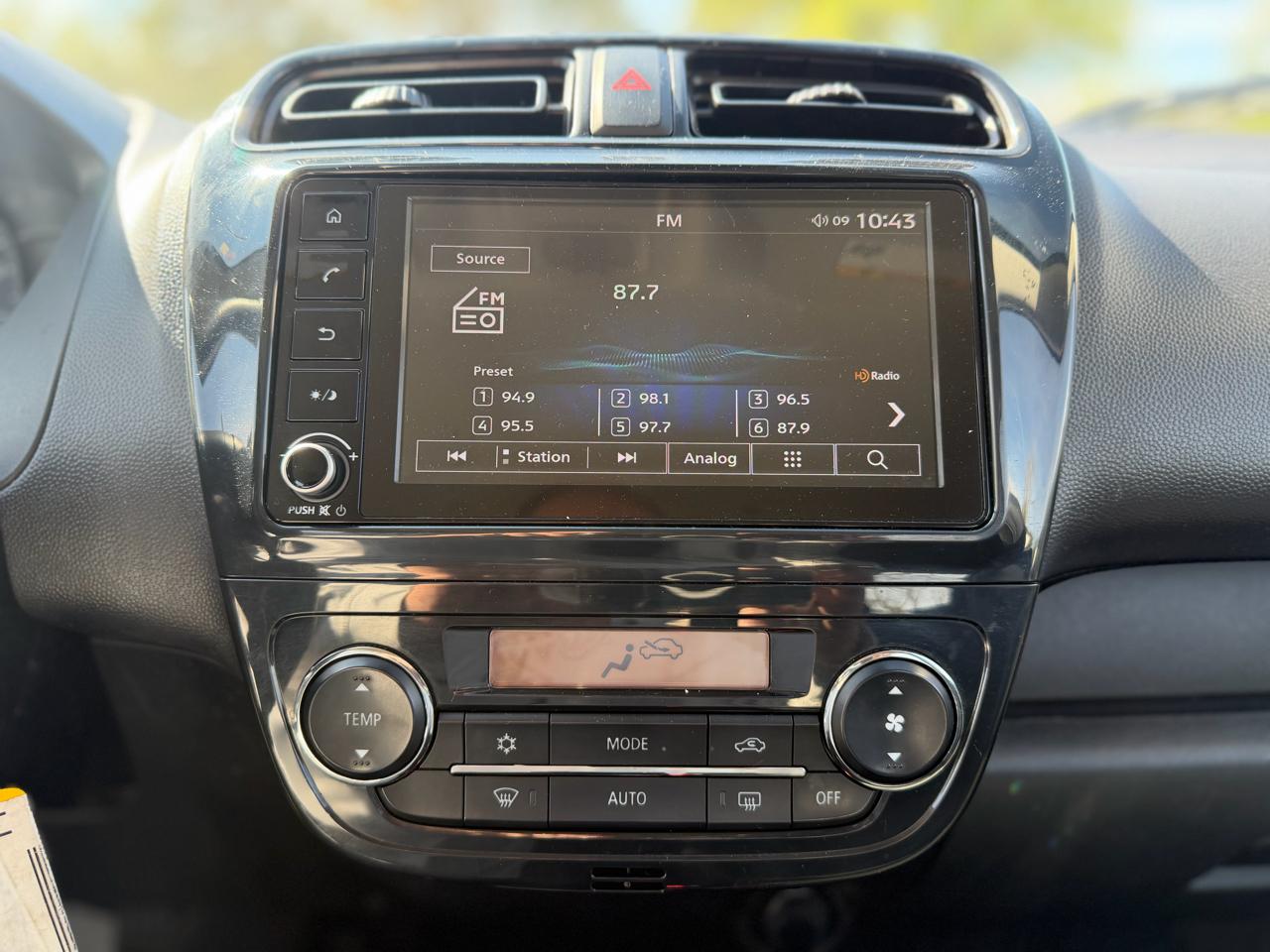Mitsubishi Mirage G4 Carbonite Edition CVT 2021