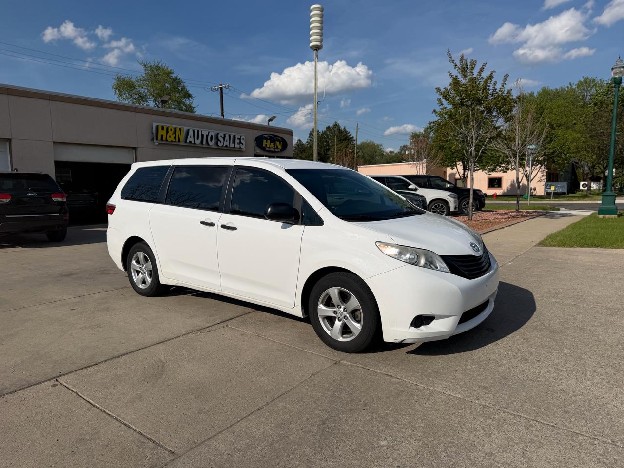Toyota Sienna L FWD 7-Passenger (Natl) 2017