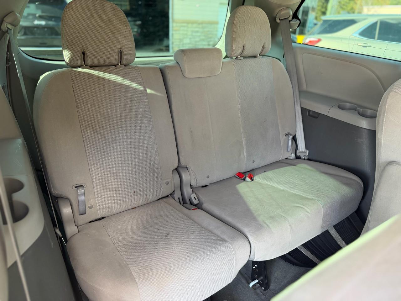 Toyota Sienna L FWD 7-Passenger (Natl) 2017