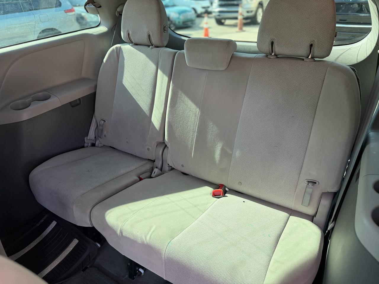 Toyota Sienna L FWD 7-Passenger (Natl) 2017