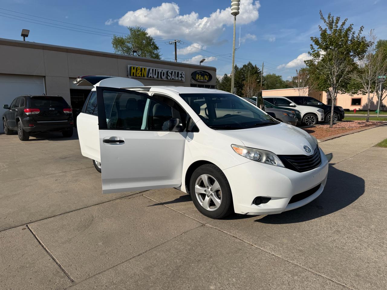 Toyota Sienna L FWD 7-Passenger (Natl) 2017