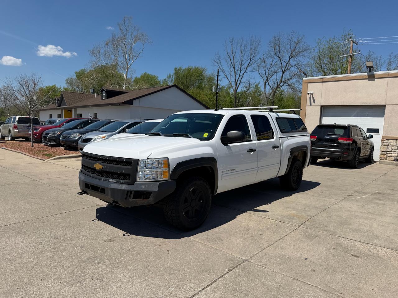Chevrolet Silverado 1500 4WD Crew Cab 143.5" LT 2012