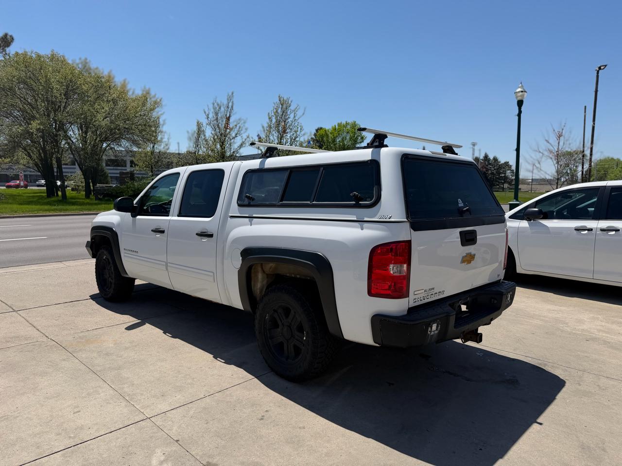 Chevrolet Silverado 1500 4WD Crew Cab 143.5" LT 2012