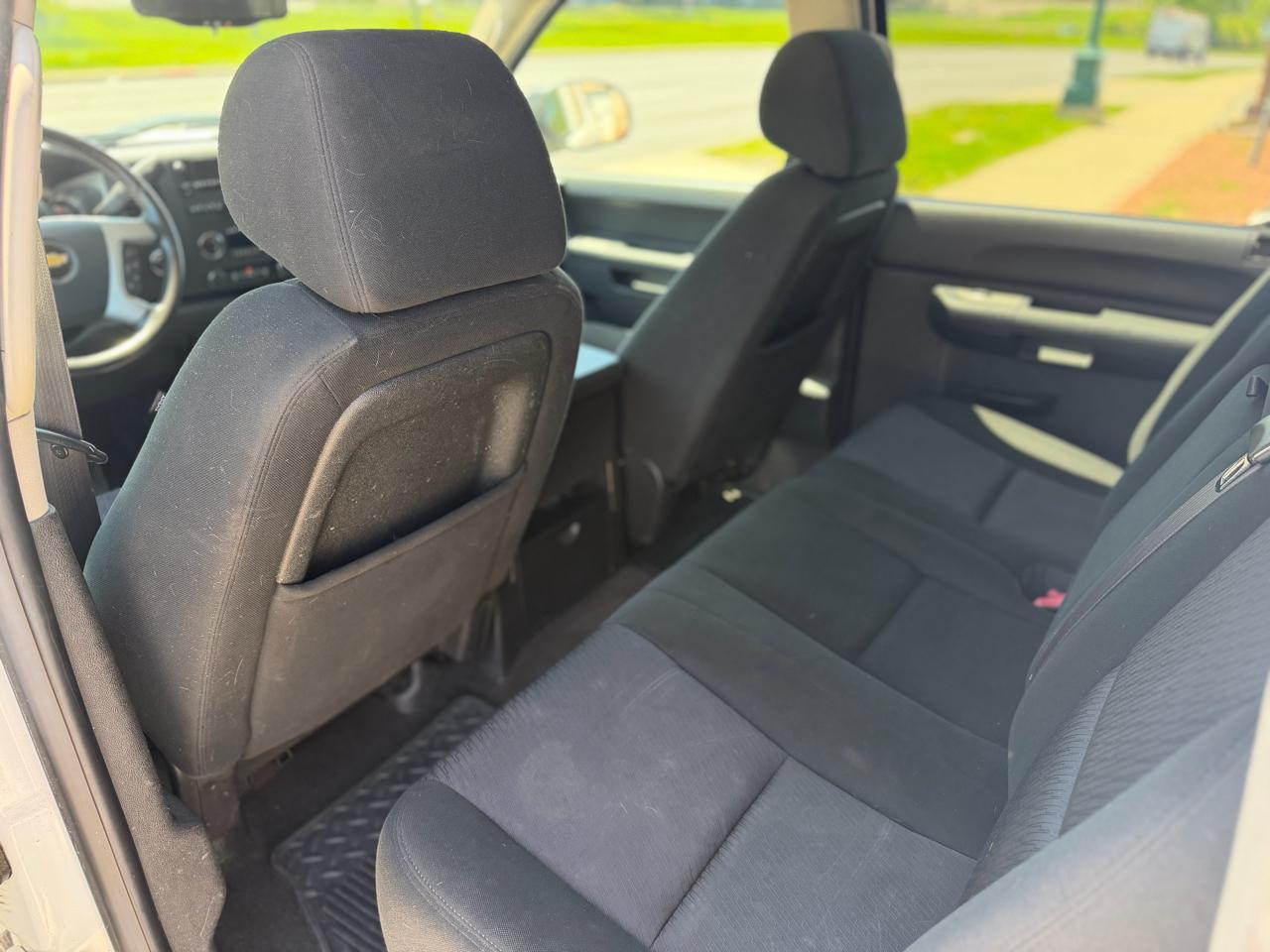 Chevrolet Silverado 1500 4WD Crew Cab 143.5" LT 2012