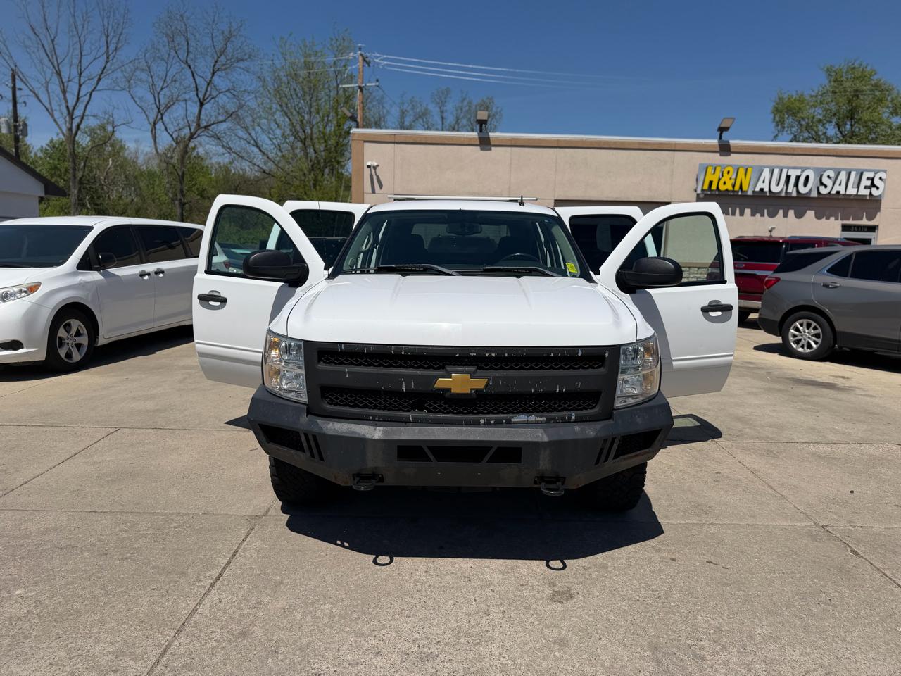 Chevrolet Silverado 1500 4WD Crew Cab 143.5" LT 2012