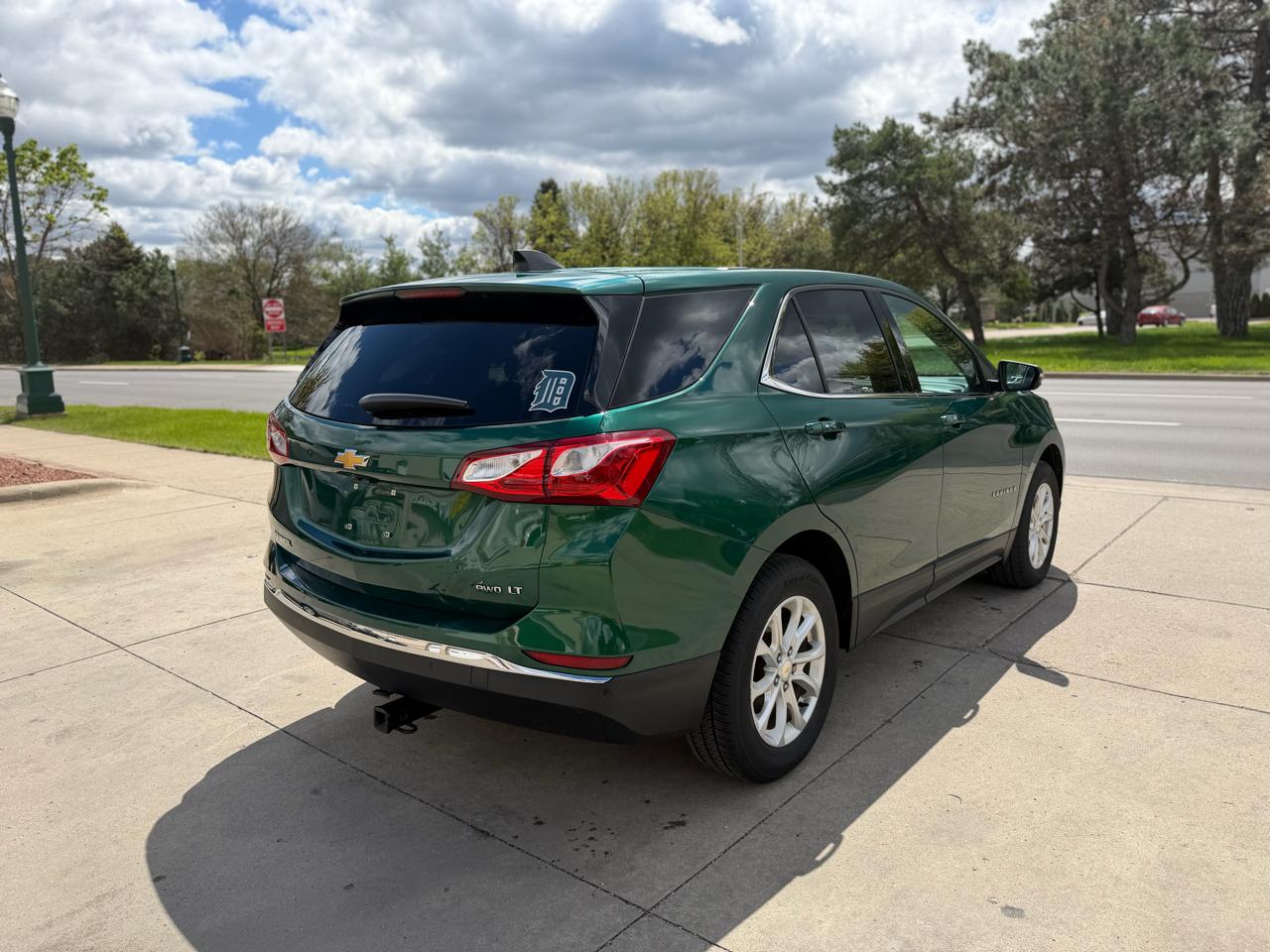 Chevrolet Equinox AWD 4dr LT w/1LT 2019