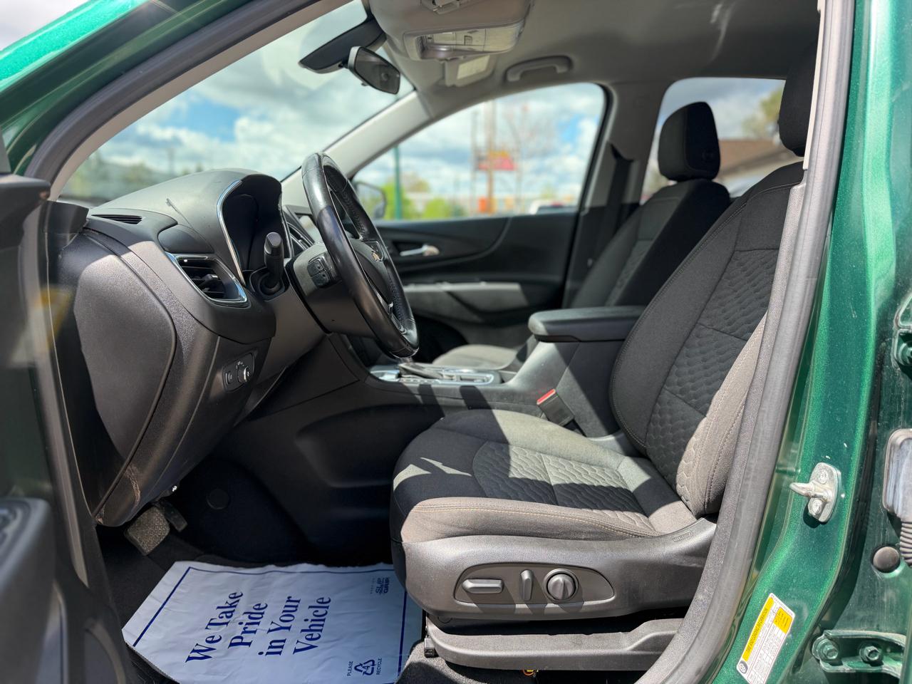Chevrolet Equinox AWD 4dr LT w/1LT 2019