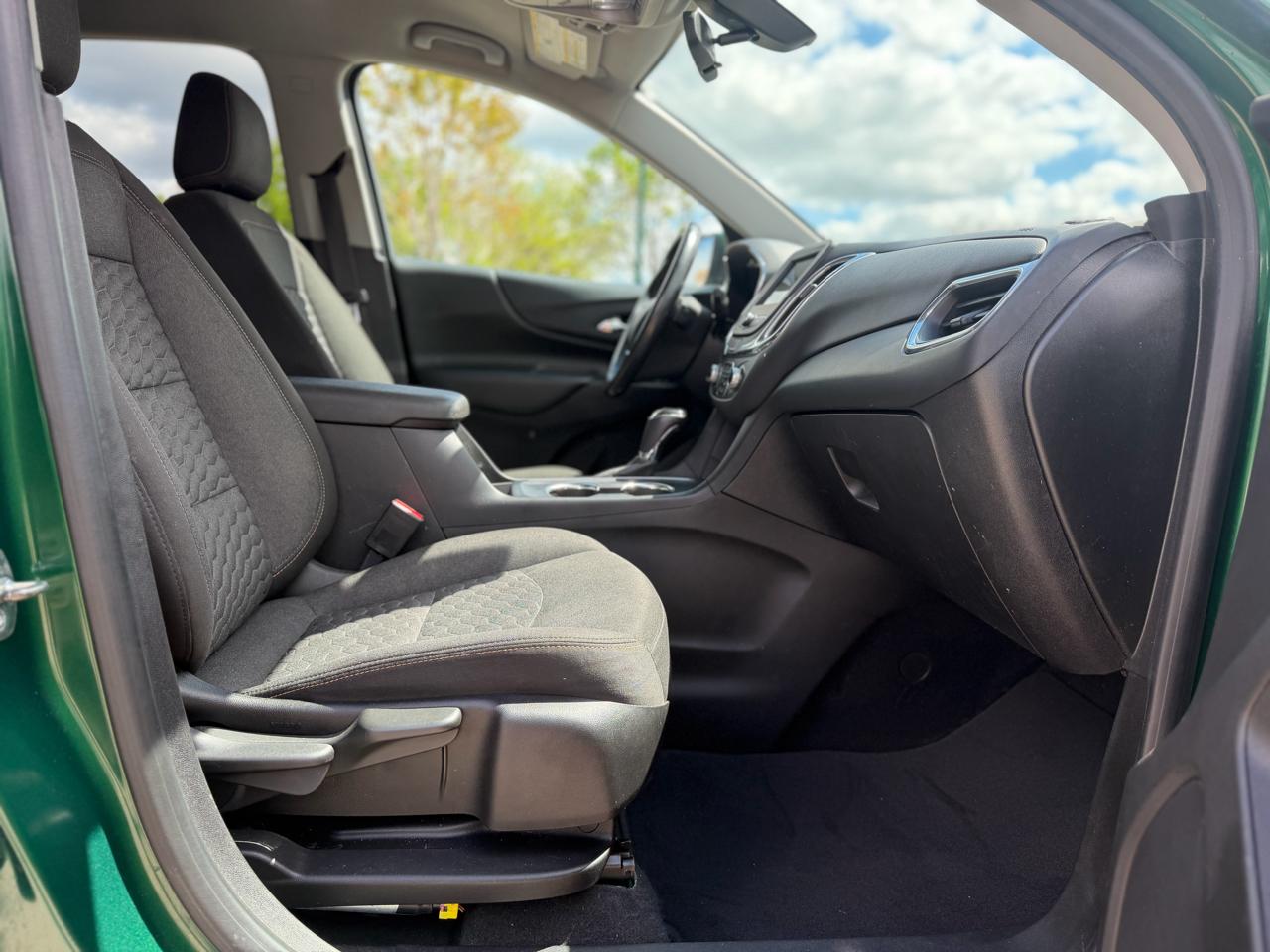 Chevrolet Equinox AWD 4dr LT w/1LT 2019