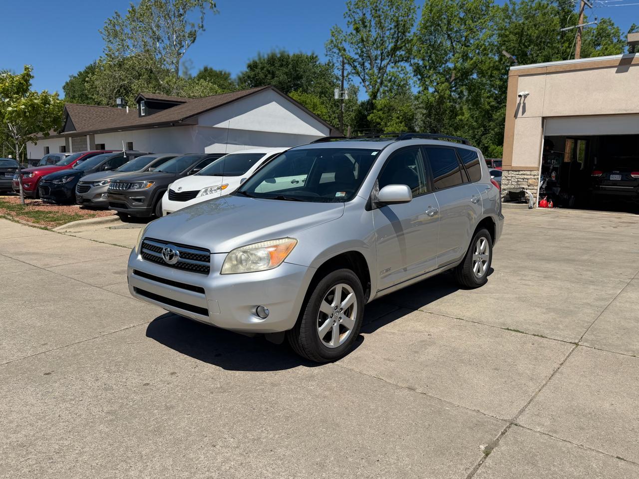 Toyota RAV4 FWD 4dr 4-cyl 4-Spd AT Ltd (Natl) 2008