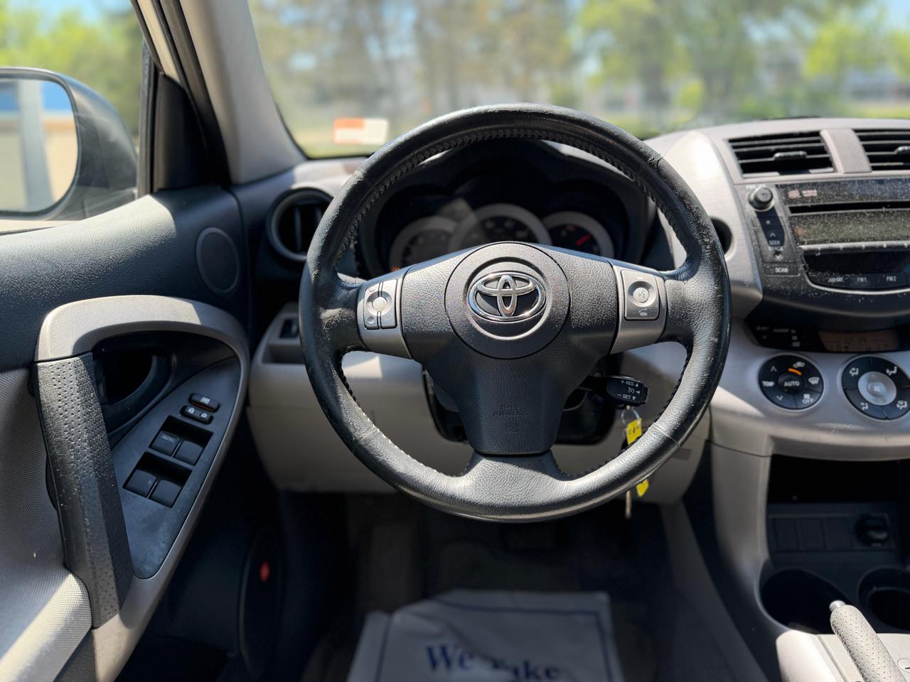 Toyota RAV4 FWD 4dr 4-cyl 4-Spd AT Ltd (Natl) 2008