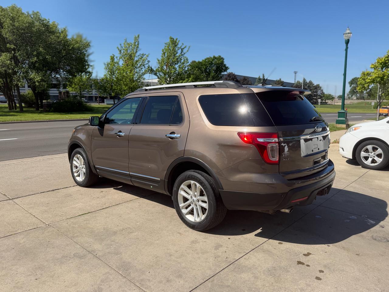 Ford Explorer 4WD 4dr XLT 2015